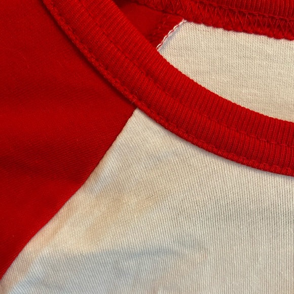 Quarter Sleeve/ T-Shirt - Picture 2 of 4